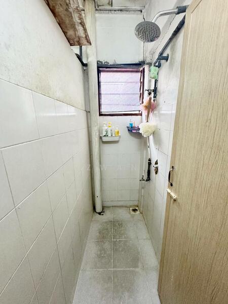 Apartment for Sale at Apartment Idaman - Shazwan CH - Bathroom - PropertyGuru.com.my