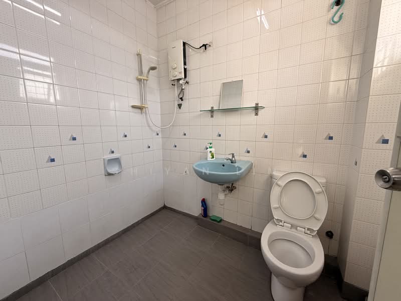 2-storey Terraced House for Sale in Taman Bukit Mayang Emas (Petaling Jaya) - Shiyan Lim - Bathroom - PropertyGuru.com.my