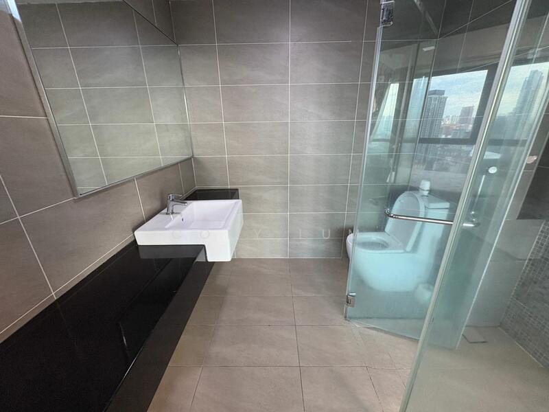 Service Residence for Rent at V Residence 2 @ Sunway Velocity - Cony Lum - Bathroom - PropertyGuru.com.my
