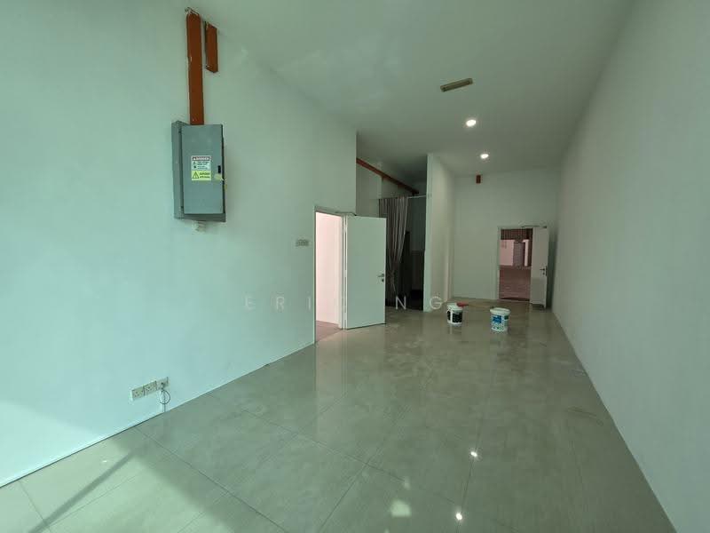 Kilang Berkembar untuk Dijual di Taman Perindustrian Taming Jaya (Balakong) - Eric Ng - Interior - PropertyGuru.com.my