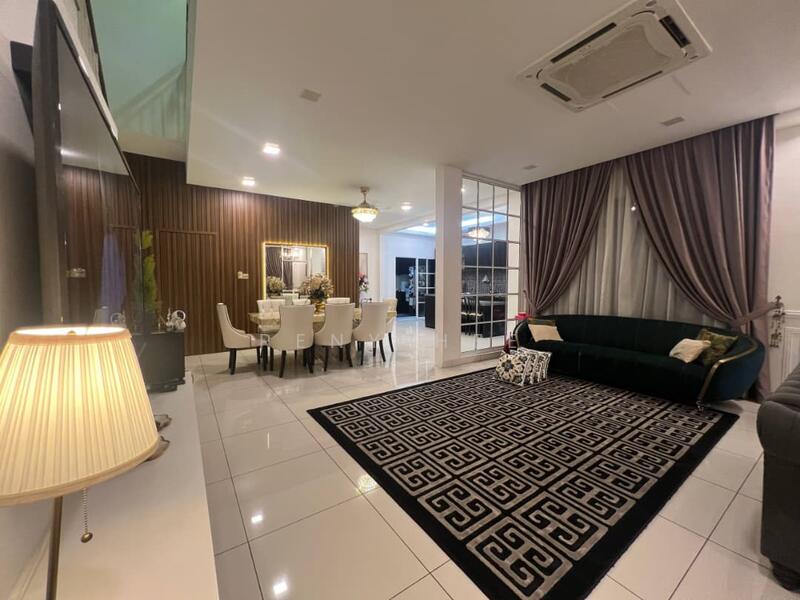 2-storey Terraced House for Sale in Johor Bahru (Johor) - Reny Hee - Living Room - PropertyGuru.com.my