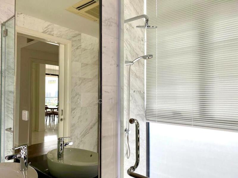 Setia V Residences untuk Untuk Disewa - RM 6,000 /bulan, Feb 2026 - Bathroom - PropertyGuru.com.my