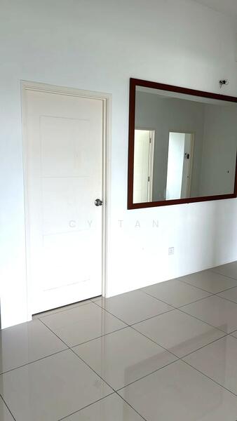 Starhill Luxury Residence untuk Untuk Disewa - RM 2,000 /bulan, Feb 2026 - Interior - PropertyGuru.com.my