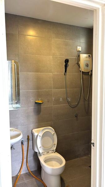 Starhill Luxury Residence untuk Untuk Disewa - RM 2,000 /bulan, Feb 2026 - Bathroom - PropertyGuru.com.my