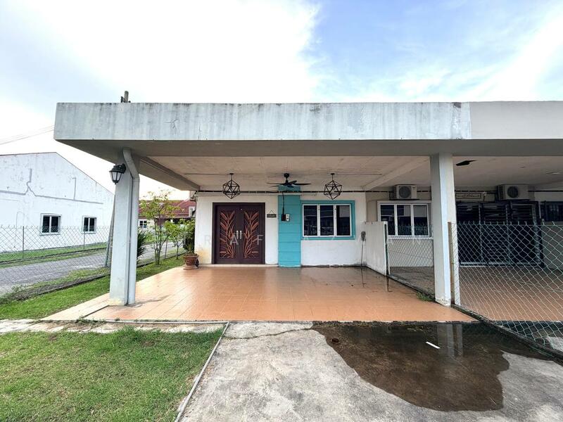 1-storey Terraced House for Sale in Klang (Selangor) - Ashraf Azwan - Exterior - PropertyGuru.com.my