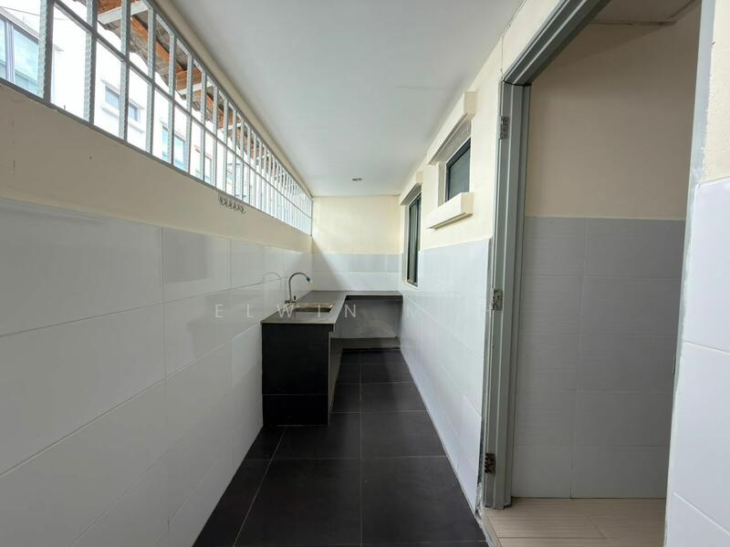2-storey Terraced House for Sale in Taman Garing (Rawang) - Elwin Mah - PropertyGuru.com.my