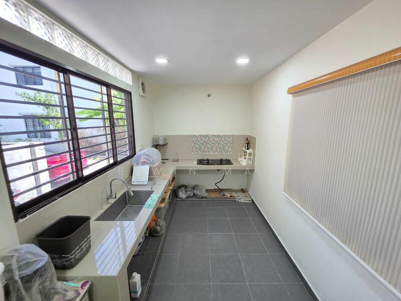 2-storey Terraced House for Sale in Saujana Rawang (Rawang) - Elwin Mah - Kitchen - PropertyGuru.com.my
