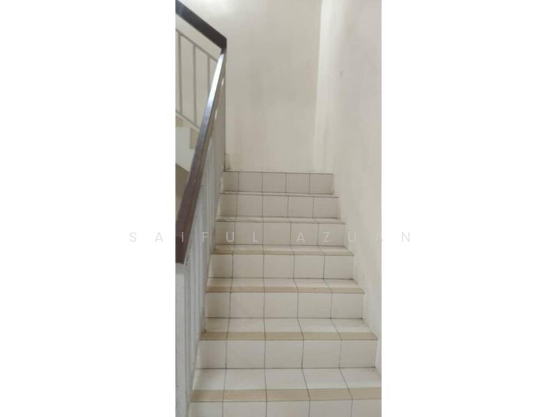 2-storey Terraced House for Sale in Teluk Kumbar (Penang) - Saiful Azuan - Interior - PropertyGuru.com.my