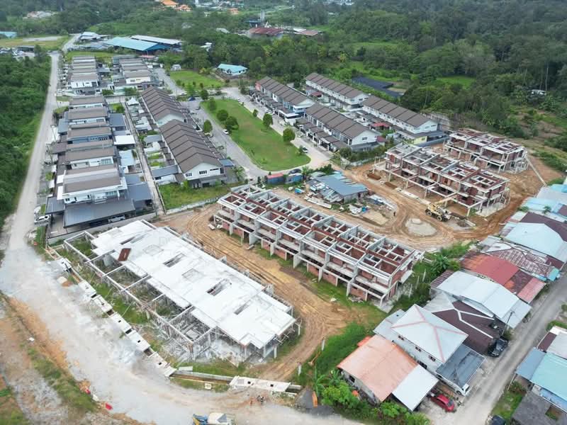 2-storey Terraced House for Sale in Kuching (Sarawak) - David Ling - Exterior - PropertyGuru.com.my