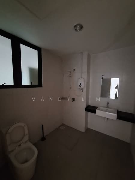 Kondominium untuk Dijual di Serin Residency - Mandy Lim - Bathroom - PropertyGuru.com.my