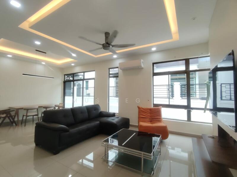 Cluster House for Rent in Horizon Hills (Iskandar Puteri (Nusajaya)) - Muslieg . - Living Room - PropertyGuru.com.my
