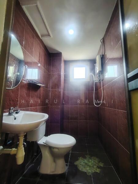 Sri Lavender Apartment untuk Untuk Dijual - RM 320,000, Mac 2026 - Bathroom - PropertyGuru.com.my