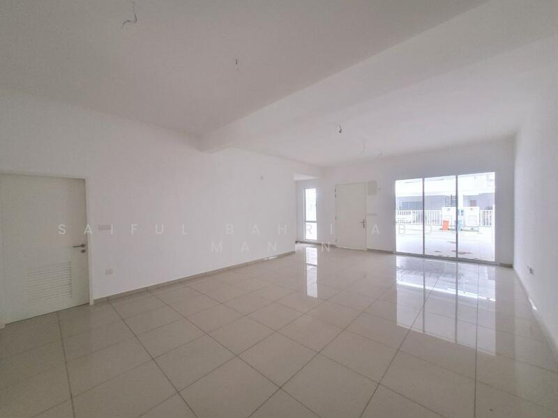 Ara Sendayan untuk Untuk Dijual - RM 480,000, Feb 2026 - Living Room - PropertyGuru.com.my
