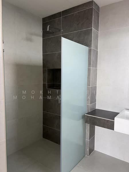 Condominium for Sale at Terra - Mokhtar Bin Mohamad Akhir - Bathroom - PropertyGuru.com.my