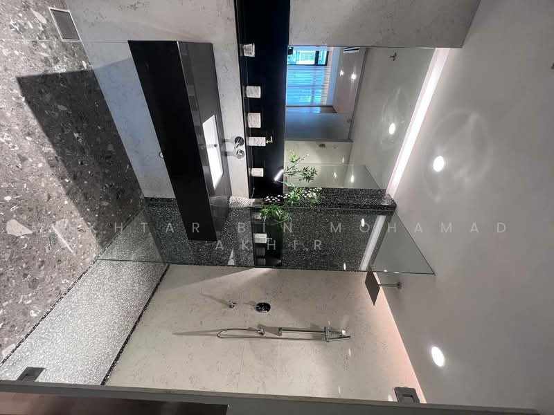 Condominium for Sale at Terra - Mokhtar Bin Mohamad Akhir - Bathroom - PropertyGuru.com.my