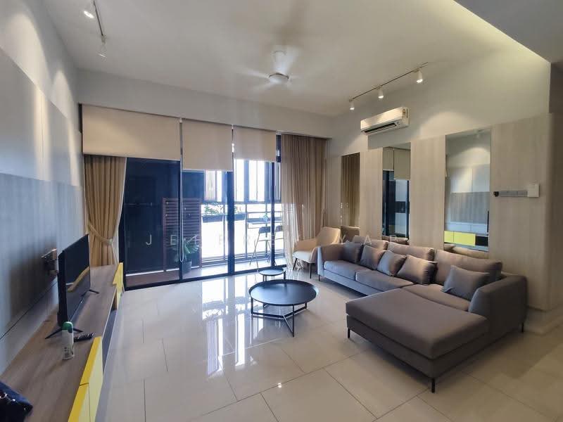 Kondominium untuk Dijual di Seri Puteri Hills - Jeffrey Yap - Living Room - PropertyGuru.com.my