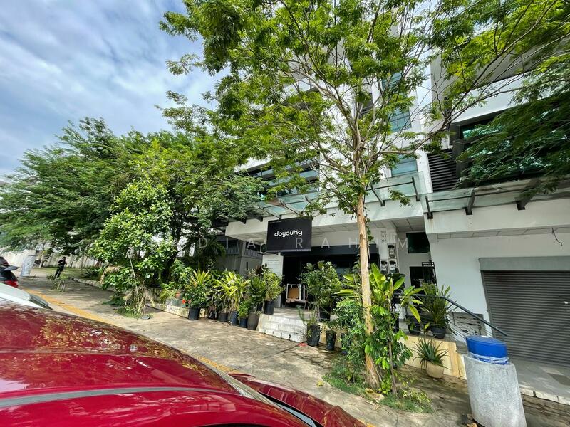 Shop / Office for Rent in Kelana Jaya (Petaling Jaya) - Nadia Rahim - Exterior - PropertyGuru.com.my