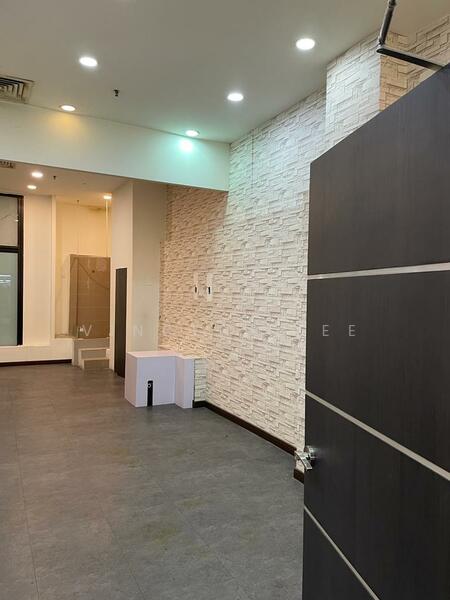 Retail Space untuk Disewa di Taman Serdang Perdana (Seri Kembangan) - Vincent Lee - Interior - PropertyGuru.com.my