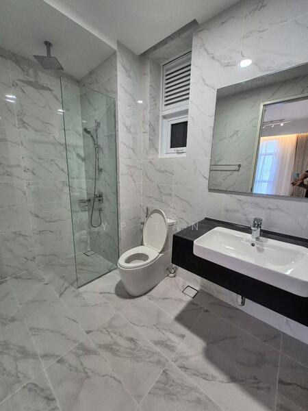 Met 1 Residences untuk Untuk Disewa - RM 4,000 /bulan, Mac 2026 - Bathroom - PropertyGuru.com.my