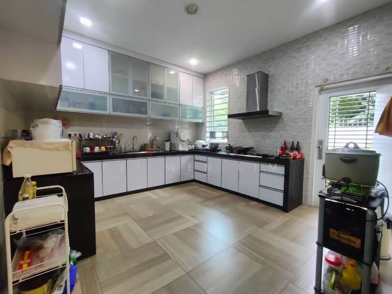 3-storey Terraced House for Sale in Bandar Botanic (Klang) - Pei Wen Lim - Kitchen - PropertyGuru.com.my