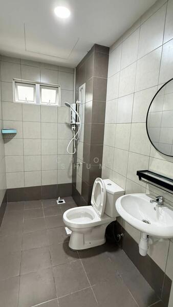 Kediaman Servis untuk Disewa di One 49 Residence - Chloe Shum - Bathroom - PropertyGuru.com.my