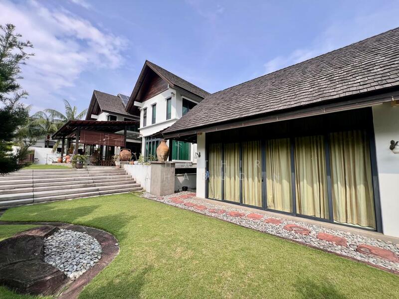 Bungalow for Sale in Bukit Jelutong (Shah Alam) - Nahathir Shahabudin - Exterior - PropertyGuru.com.my
