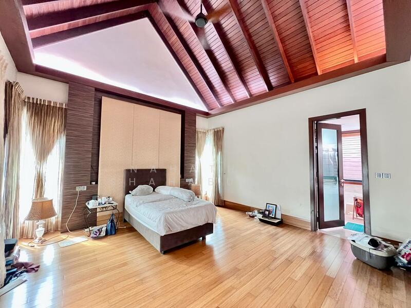 Bungalow for Sale in Bukit Jelutong (Shah Alam) - Nahathir Shahabudin - Bedroom - PropertyGuru.com.my