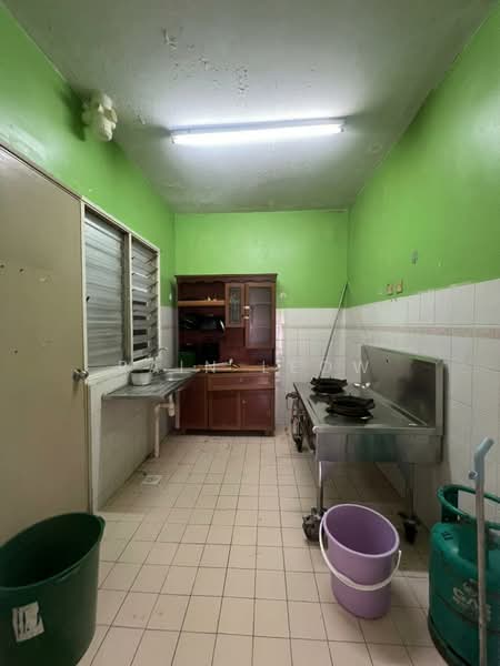 Apartment for Rent at Kenanga Apartments - Rain Leow - Kitchen - PropertyGuru.com.my