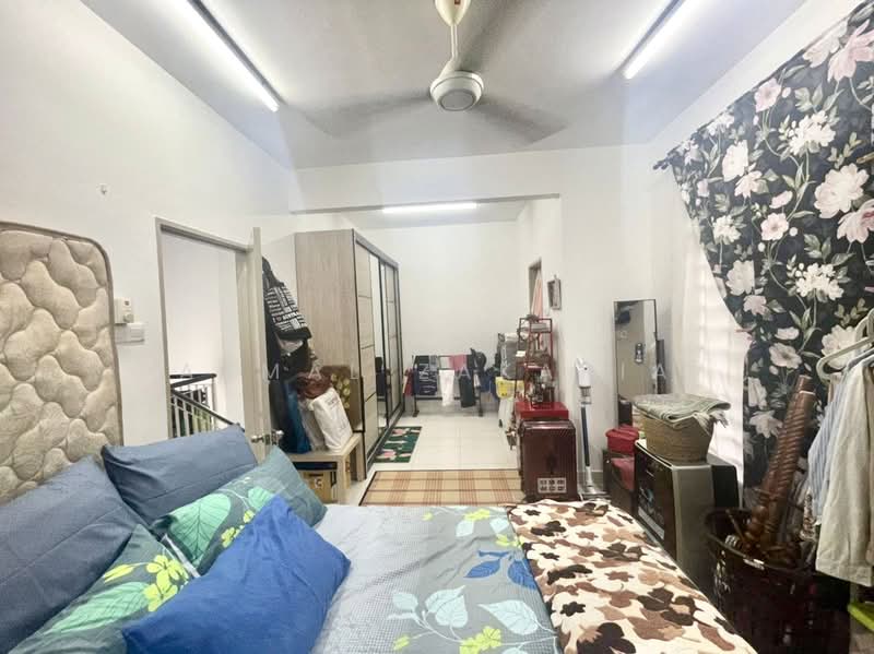 2-storey Terraced House for Sale in Taman Pelangi Semenyih 2 (Beranang) - Akmal Zakaria - PropertyGuru.com.my