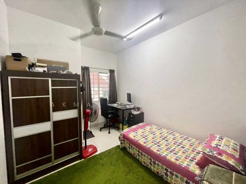 2-storey Terraced House for Sale in Taman Pelangi Semenyih 2 (Beranang) - Akmal Zakaria - PropertyGuru.com.my