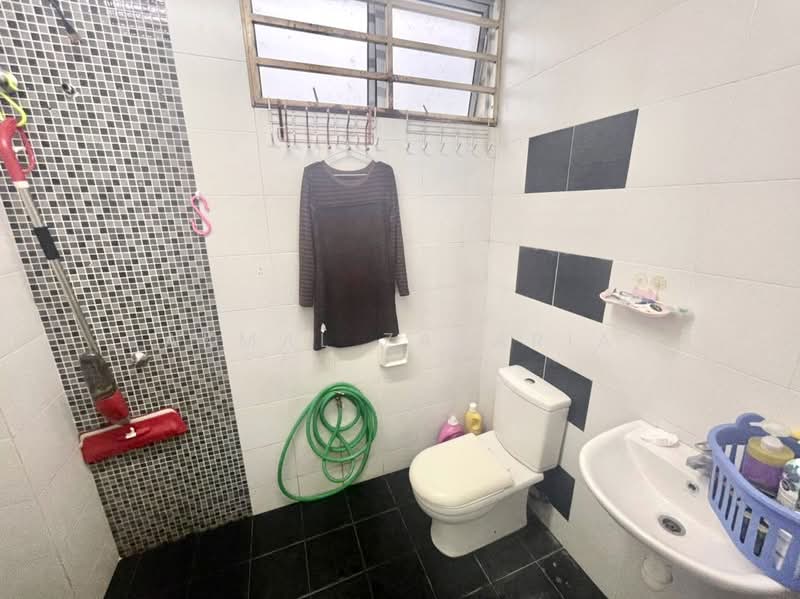 2-storey Terraced House for Sale in Taman Pelangi Semenyih 2 (Beranang) - Akmal Zakaria - PropertyGuru.com.my