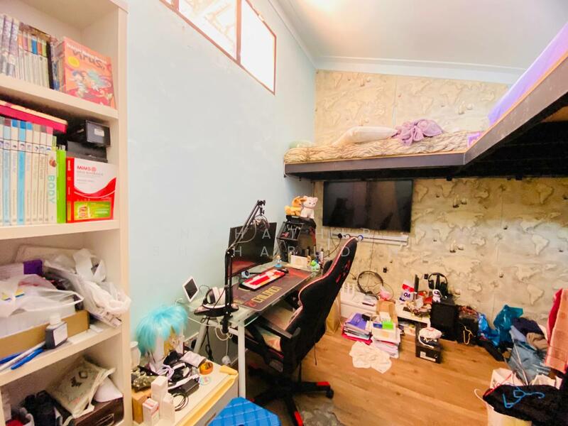 2-storey Terraced House for Sale in Bukit Jelutong (Shah Alam) - Nahathir Shahabudin - Study - PropertyGuru.com.my