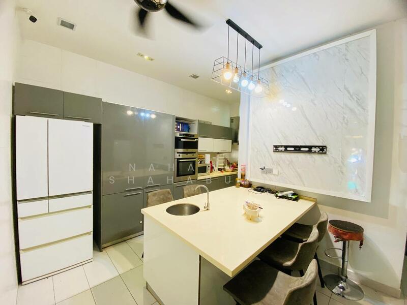 2-storey Terraced House for Sale in Bukit Jelutong (Shah Alam) - Nahathir Shahabudin - Kitchen - PropertyGuru.com.my