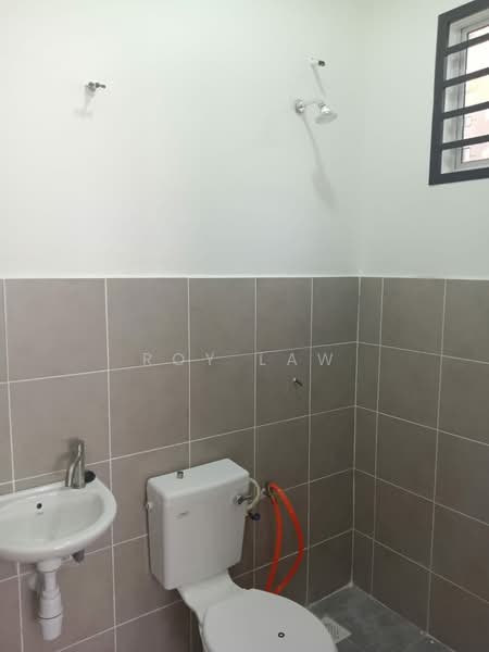 Terraced House for Rent in Port Dickson (Negeri Sembilan) - Roy Law - Bathroom - PropertyGuru.com.my