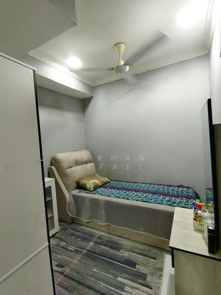 Rumah Teres 2 Tingkat untuk Dijual di Rawang (Selangor) - Farhan Rafael - Bedroom - PropertyGuru.com.my