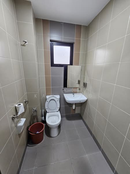Shop / Office for Rent in Alam Damai (Cheras) - Kah Hing - Bathroom - PropertyGuru.com.my