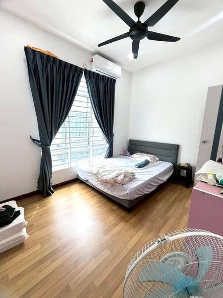 Cluster House for Sale in Taman Kempas Indah (Tebrau) - Karl Lim - Bedroom - PropertyGuru.com.my