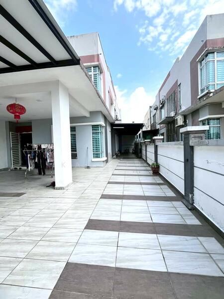 Cluster House for Sale in Taman Kempas Indah (Tebrau) - Karl Lim - Exterior - PropertyGuru.com.my