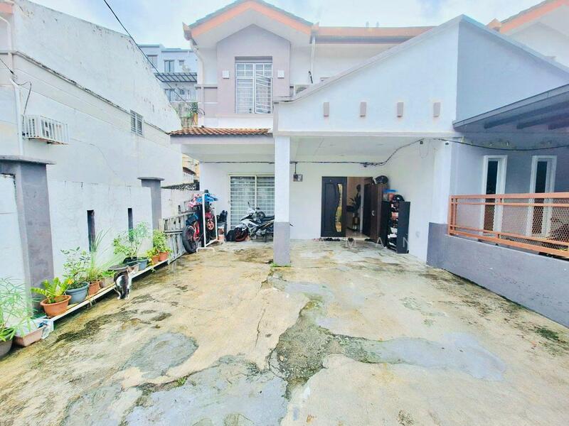 Rumah Teres 2 Tingkat untuk Dijual di Ampang (Selangor) - Asyraf Aman - Exterior - PropertyGuru.com.my