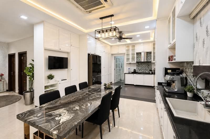 Bungalow for Sale in Country Heights (Kajang) - Zarif Zahisham - PropertyGuru.com.my