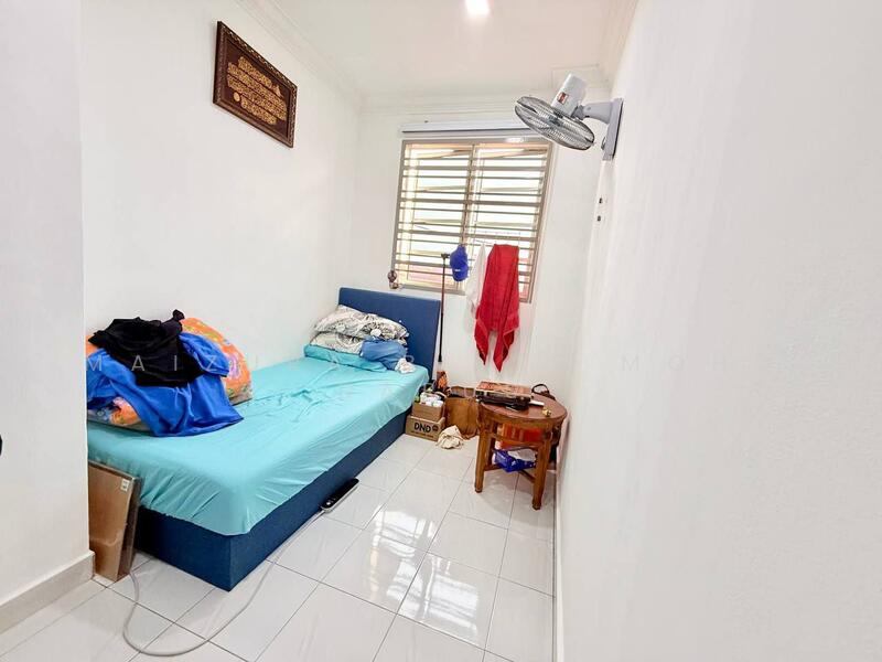 Rumah Teres untuk Dijual di Bandar Baru Senawang (Senawang) - Maizura binti Mohd Darus - Bedroom - PropertyGuru.com.my