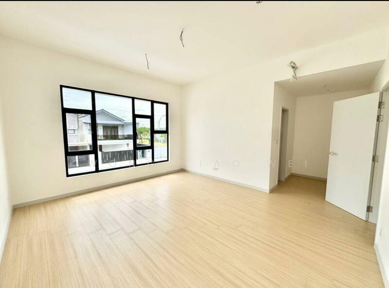 Mallow Lakepark Homes untuk Untuk Dijual - RM 1,070,000, Mac 2026 - Living Room - PropertyGuru.com.my