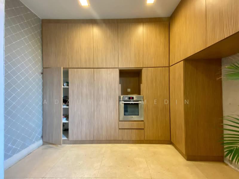 Bungalow for Sale in Country Heights (Kajang) - Adzura Zamedin - Kitchen - PropertyGuru.com.my