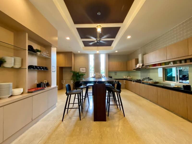 Bungalow for Sale in Country Heights (Kajang) - Adzura Zamedin - Kitchen - PropertyGuru.com.my