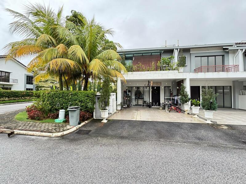 2-storey Terraced House for Sale in Diamond City (Semenyih) - Aziani Ahmad - Exterior - PropertyGuru.com.my