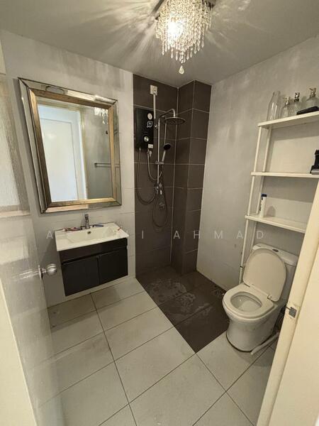 2-storey Terraced House for Sale in Diamond City (Semenyih) - Aziani Ahmad - Bathroom - PropertyGuru.com.my