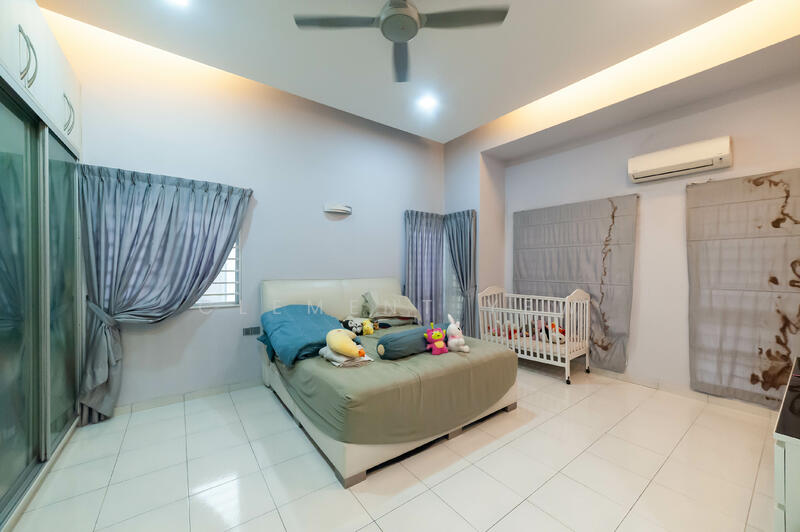 2-storey Terraced House for Sale in Setia Indah (Setia Alam) - Clement Yew - Bedroom - PropertyGuru.com.my