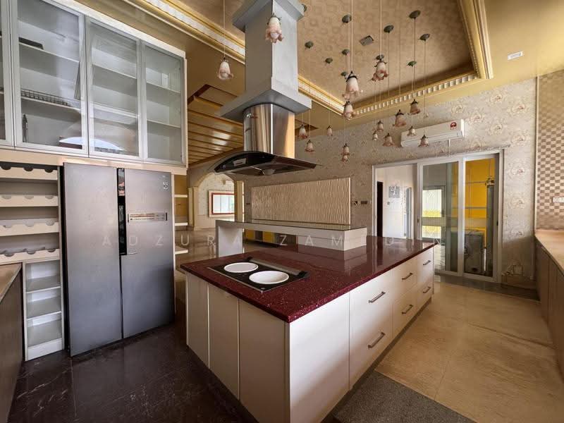 Rumah Banglo untuk Dijual di Country Heights (Kajang) - Adzura Zamedin - PropertyGuru.com.my