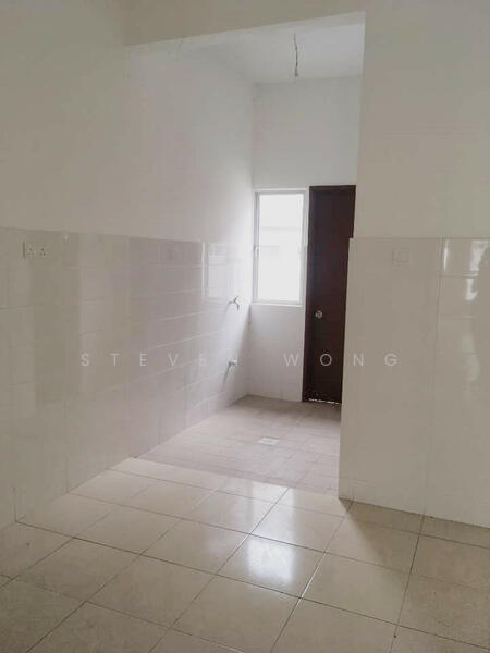 Argentea Setia Ecohill Semenyih terrace house Angusta untuk Untuk Dijual - RM 499,000, Mac 2026 - Kitchen - PropertyGuru.com.my