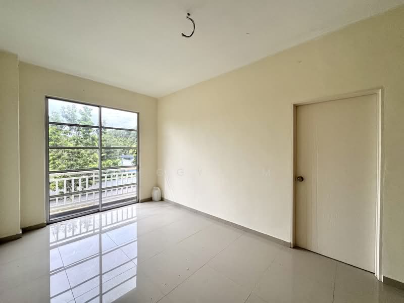 Semi-Detached House for Sale in Semenyih (Selangor) - Peggy Lim - PropertyGuru.com.my